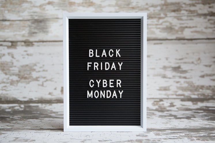 sale-sign-for-black-friday-cyber-monday.jpg?width=746&format=pjpg&exif=0&iptc=0