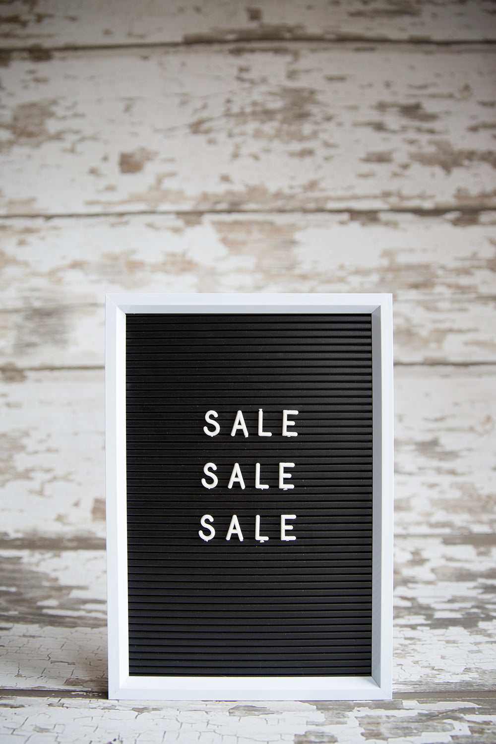 sale  x 3 sign