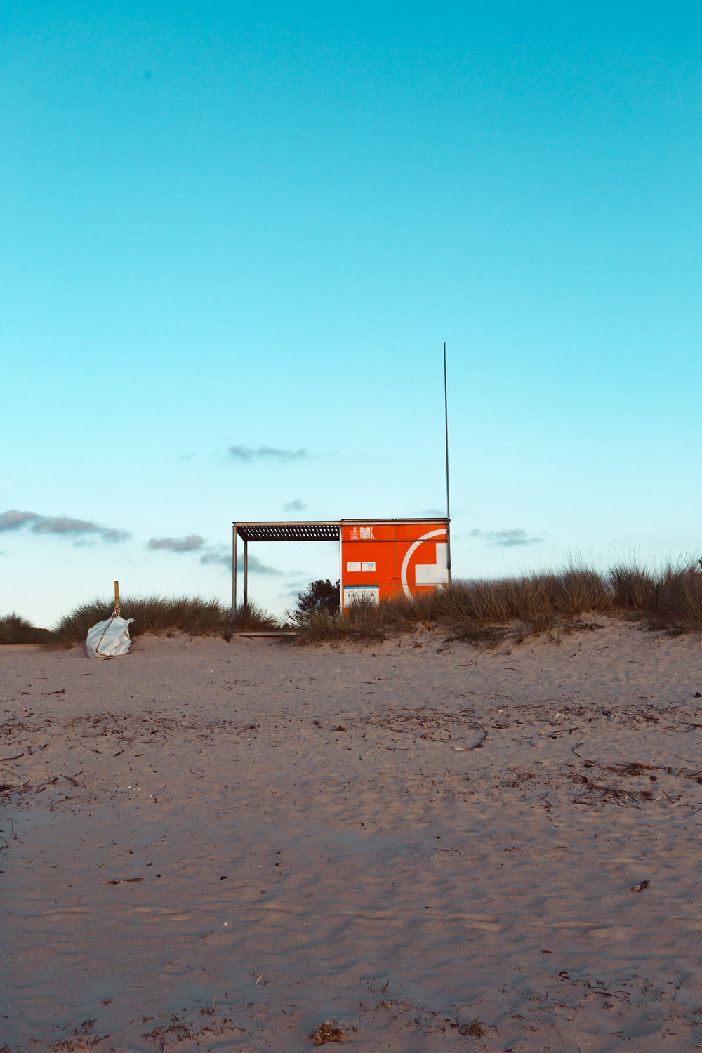 sand with a metal structure in the middle