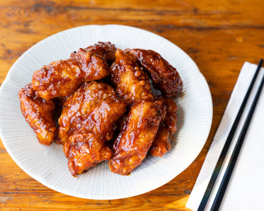 saucy honey garlic wings