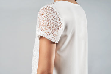 sleeve detail lace top