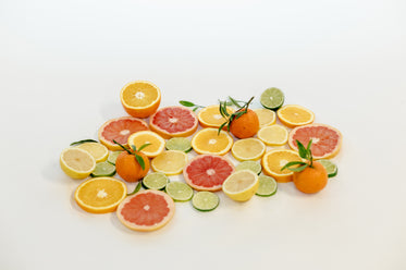 sliced citrus fruits