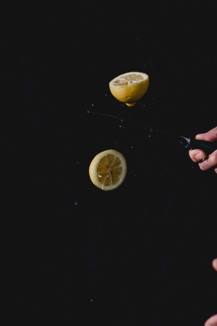 slicing-a-lemon-in-half.jpg?width=746&fo