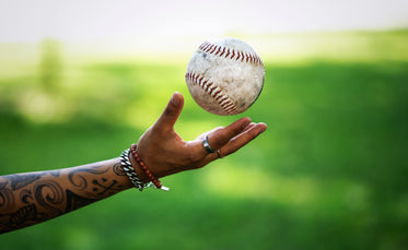 softball catch with hand