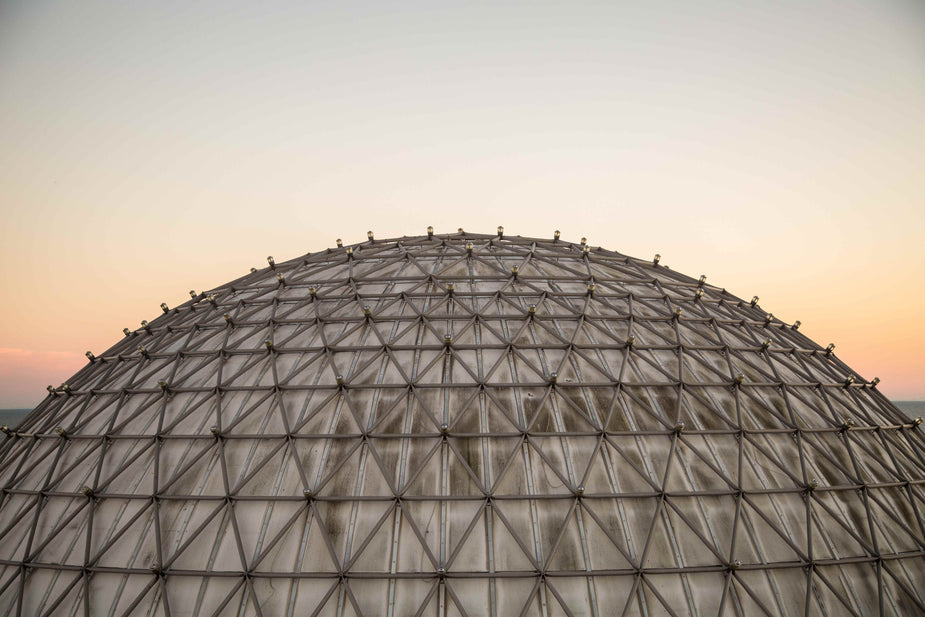 High Res Sphere Building Cinesphere Picture — Free Images