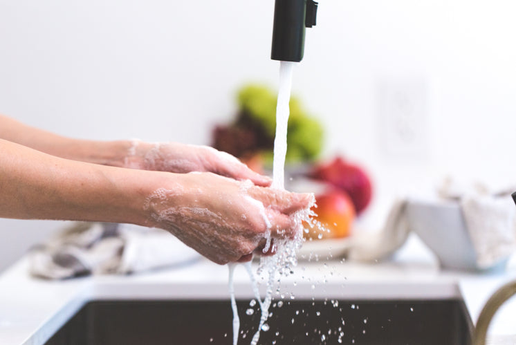 Splashy Hand Cleaning