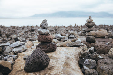 Free Stone Sculptures On Beach Image: Stunning Photography