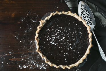 sugar dusted pie