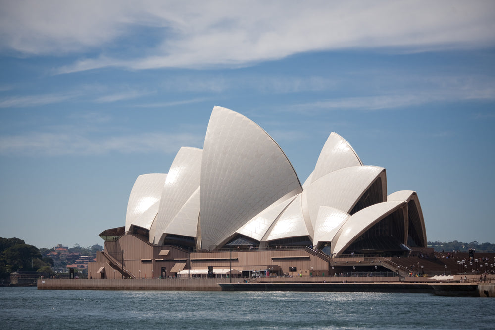 sydney opera house and harbor