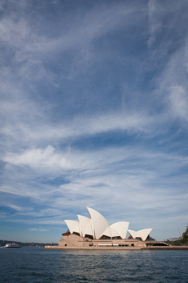 sydney opera house