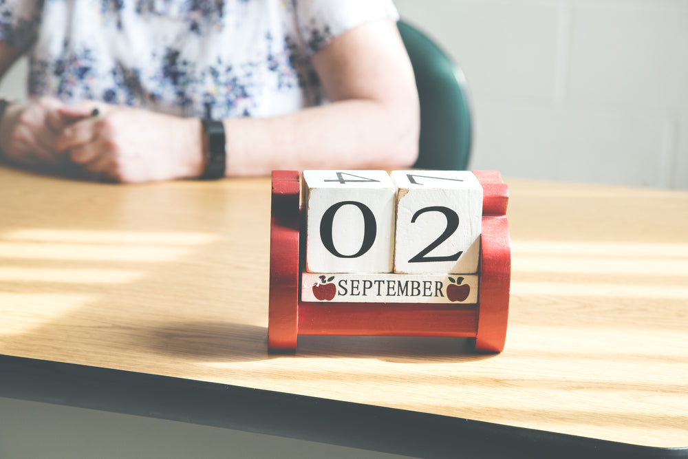 teacher's desk calendar