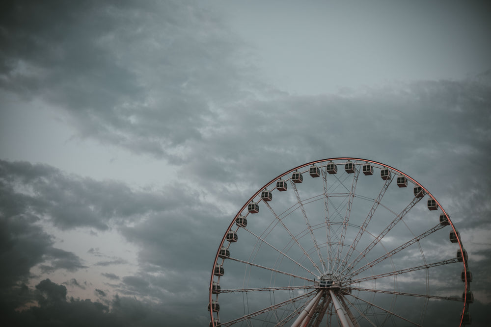 the carnival is closing