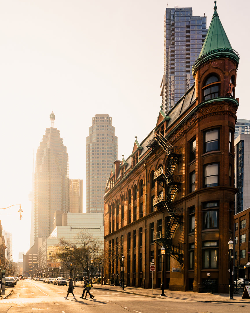 the flatiron building at sunset