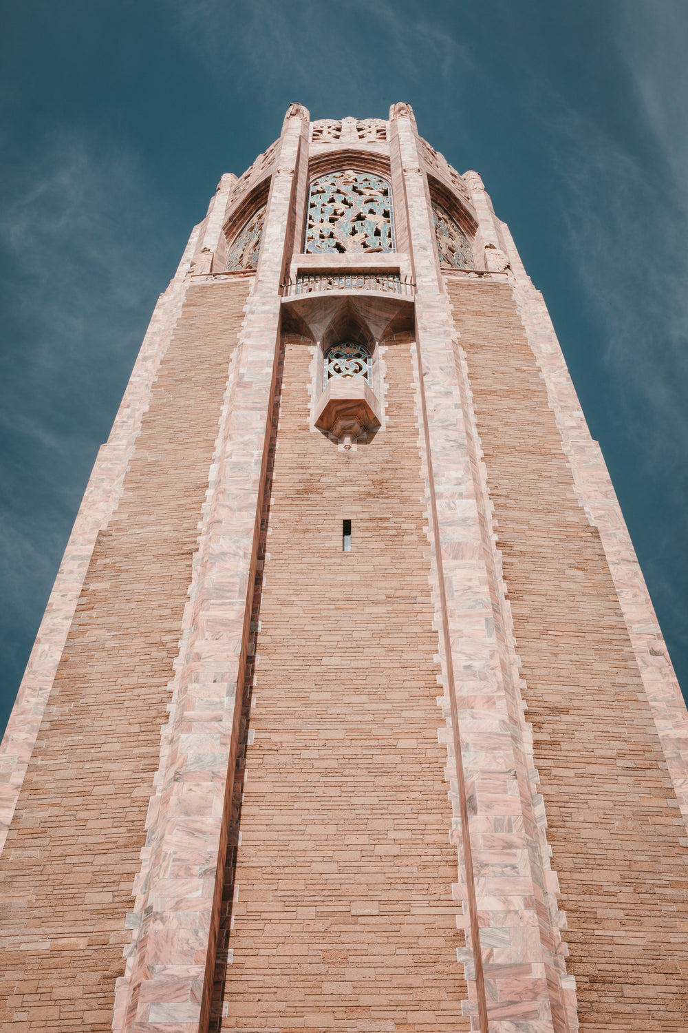 the singing tower in bok tower gardens florida