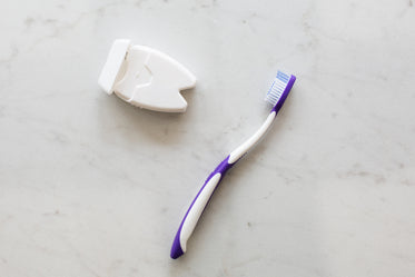toothbrush & floss