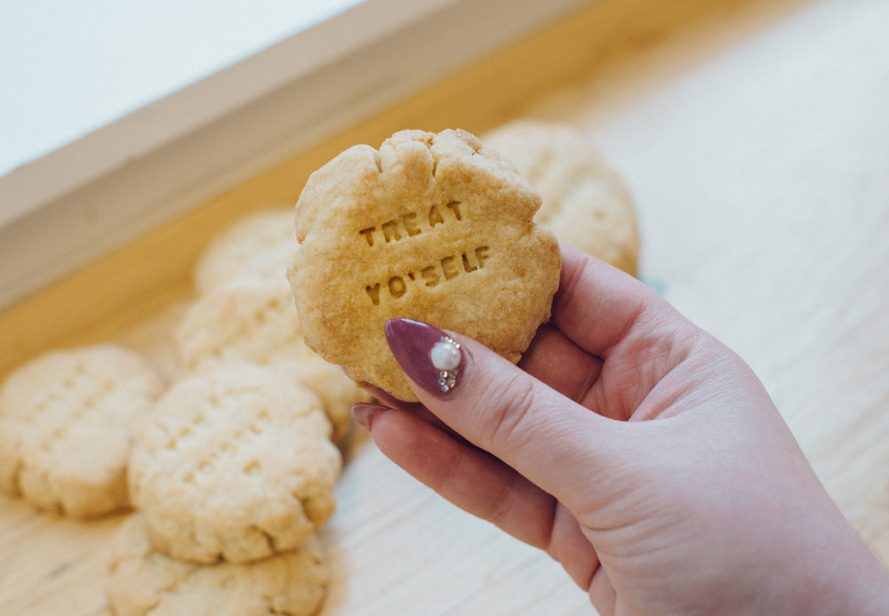 treat yoself cookies