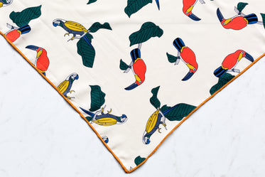 tucan scarf