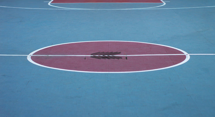 urban-basketball-court-painted.jpg?width=746&format=pjpg&exif=0&iptc=0