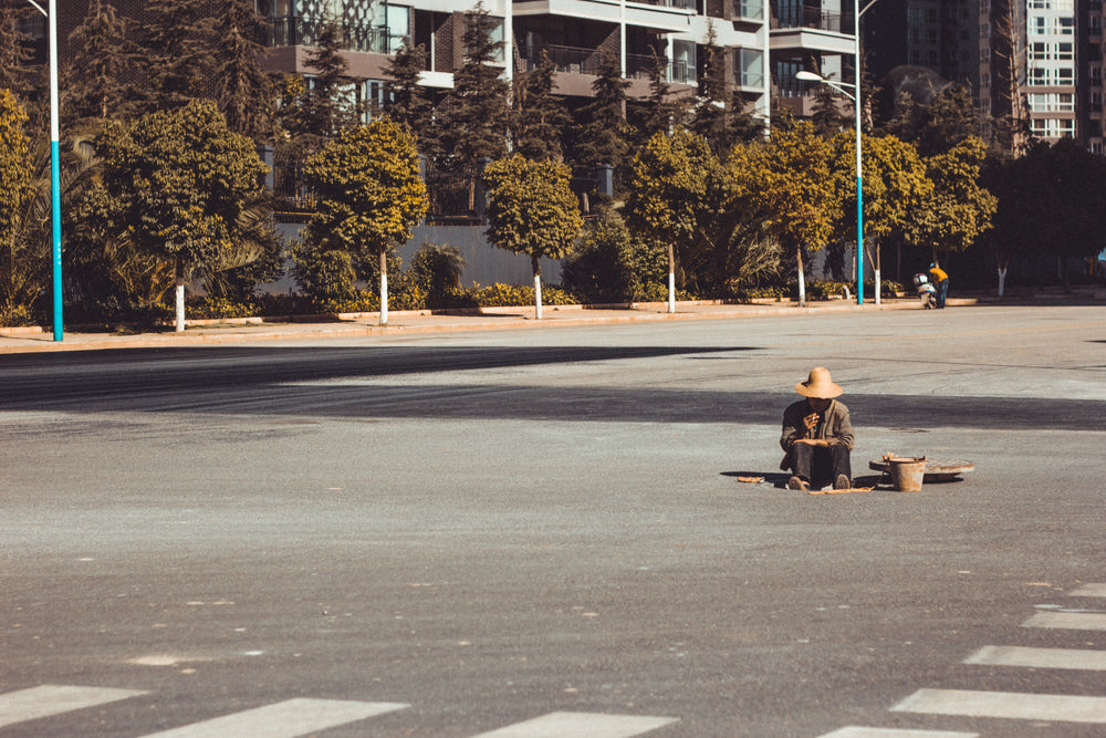 urban worker takes break in china