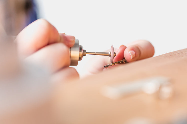 Using a Handheld Rotary Tool