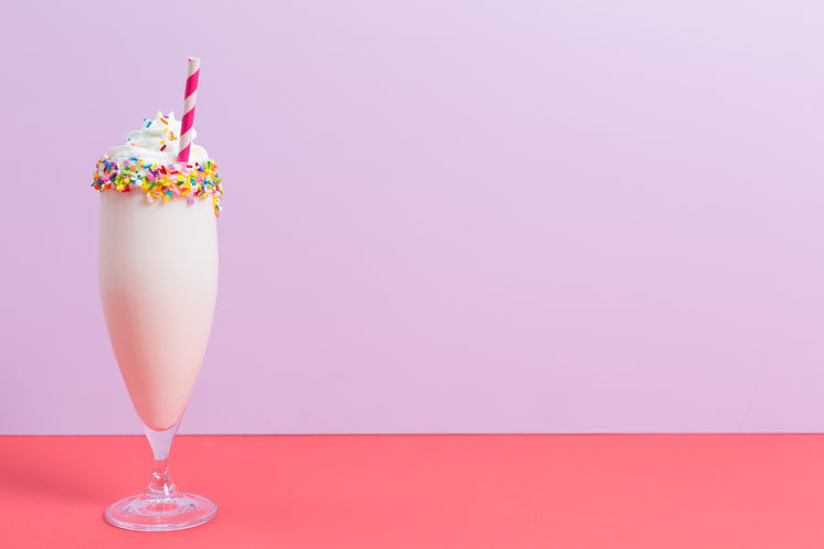 vanilla-milkshake-on-pinks.jpg?width=746&format=pjpg&exif=0&iptc=0