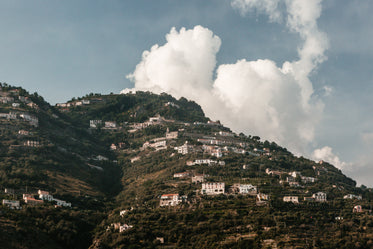 vertical towns in italy