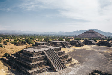 Free View Of Pyramid Of The Sun Over Ruins Image: Stunning Photography