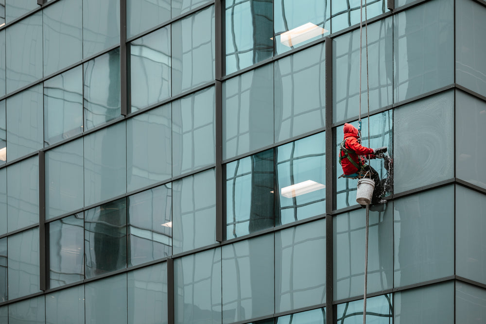 washing windows on a rope