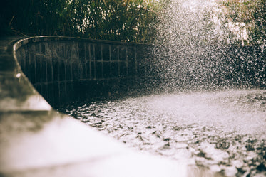 water fountain spray