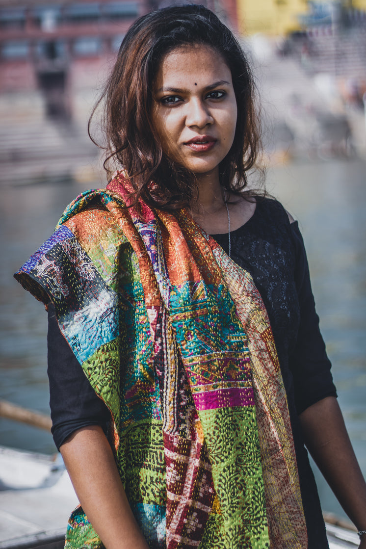 woman-with-fierce-gaze.jpg?width=746&for