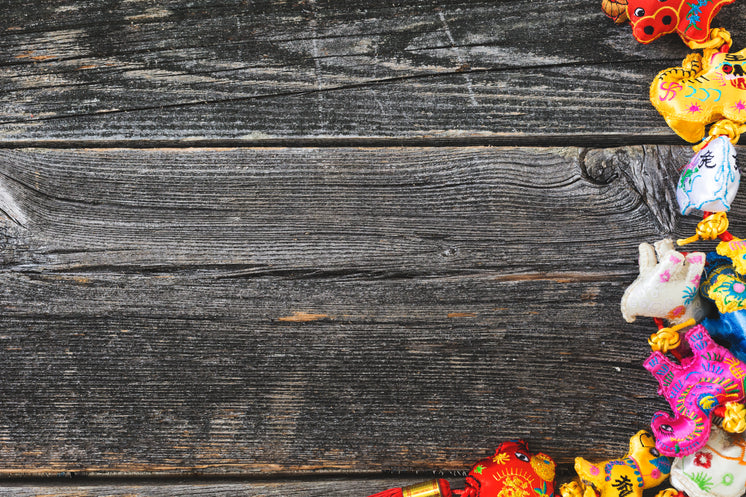 wood-background-with-chinese-animals.jpg